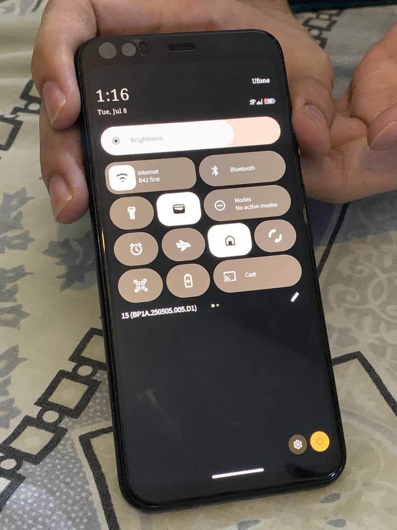 pixel 4 better than iphone, Redmi, Samsung Infinix read add pls 1