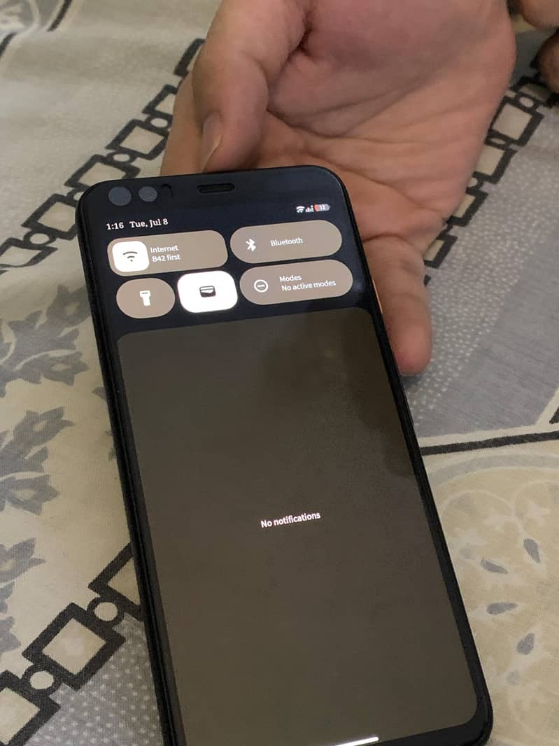 pixel 4 better than iphone, Redmi, Samsung Infinix read add pls 8