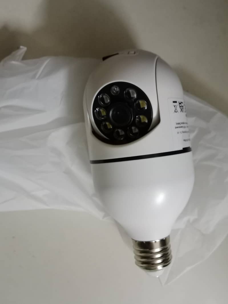 wifi camera almost new condition 10/10 4