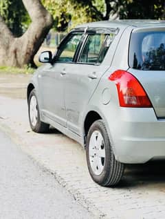 Suzuki Swift 2011\12 urgent sale