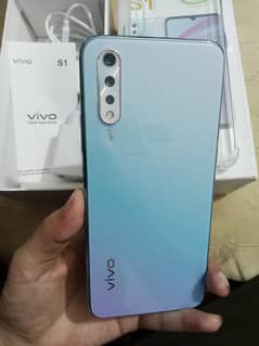 Vivo S1