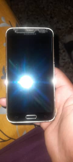 bilkul ok mare ghr ka phone hai bacho nai led break kar de bord all ok