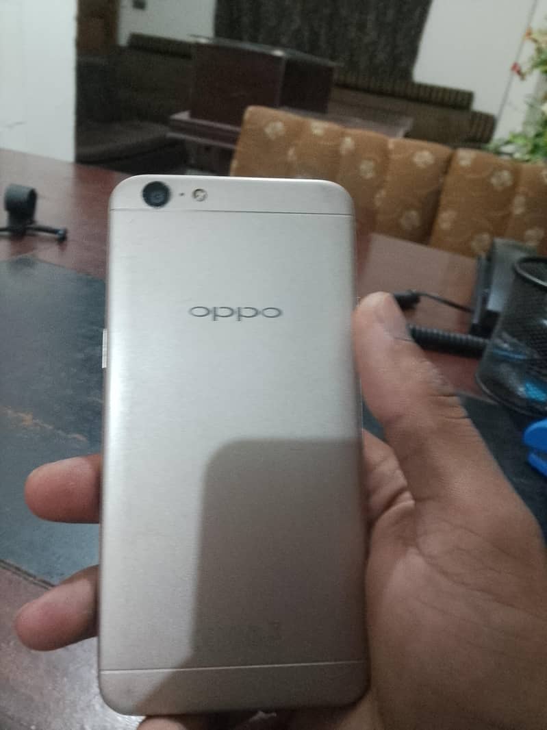 clean condition oppo a57 front finger lock  don't open mobile 3