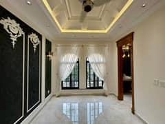 SILENT COMMERCIAL INDEPENDENT BUNGALOW AVAILABLE FOR RENT GULSHAN-E-IQBAL BLOCK 5