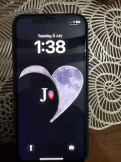 Apple iphone 11       64gb