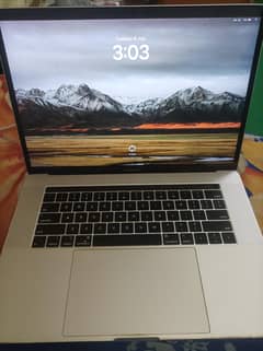Apple MacBook Pro 2019, 15 inch, core i9, 16 gb ram, 512 gb ssd