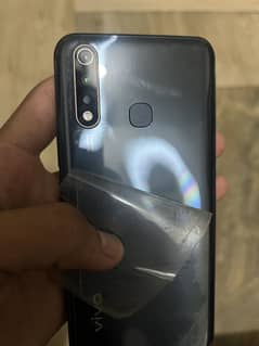 vivo y19