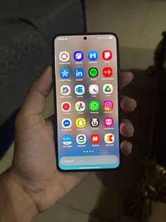 SAMSUNG S23