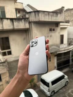 iphone 13 pro max JV  sim time available