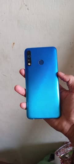 Tacno camon 12.4gb 64gb