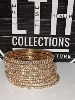 Metal bangle