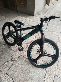 speed  Bicycle 10/10 condition same new f