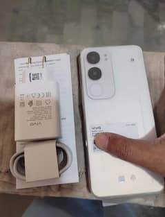 vivo y19s 4+4/128 full warnti me hai