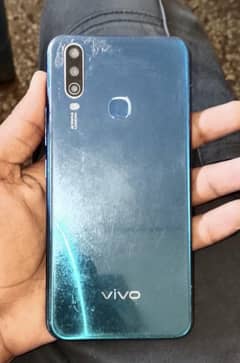 Vivo y12