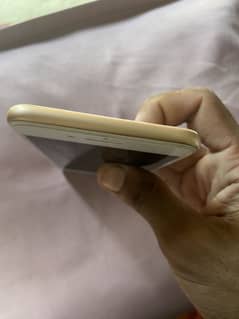 8 plus 64 gb
