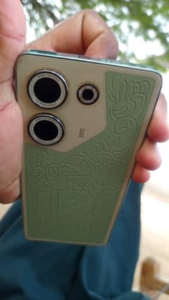 Tecno common 20 8/256