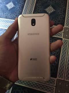 J7 pro