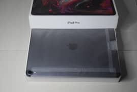 iPad Pro 12.9 cellular+wifi 3rd generation