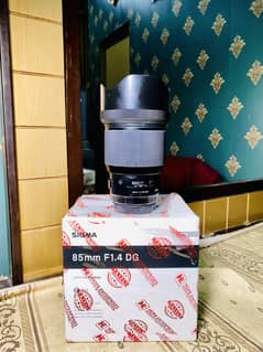Sigma Art 85mm F1.4 DG  Canon Mount