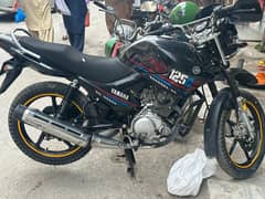 Yamaha YBR G 2022 End Model Black Colour.