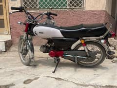 dhoom 70cc 2013
