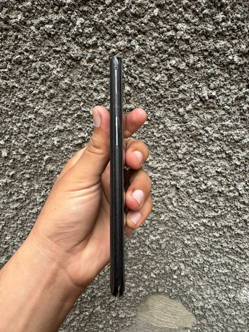 OnePlus 6t PTA approve 10 by 10 condition okay 5