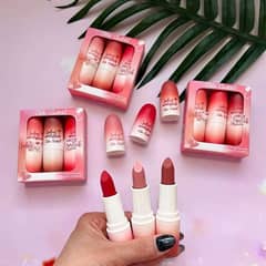 Pack of 3 Color Casting Matte Lipsticks