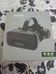 Shinecon VR 3D Virtual Reality Glasses With Extendable Headset.