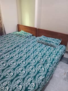 2 single beds