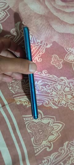9/10 condition with box and charger