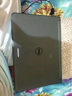 Dell latitude 3350