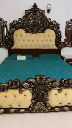Bed side table