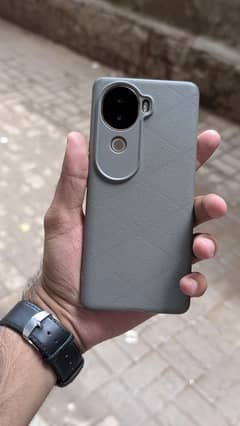 Vivo V40e