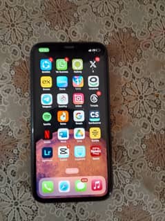 iPhone 11 pta approved 10/10 battery life 79