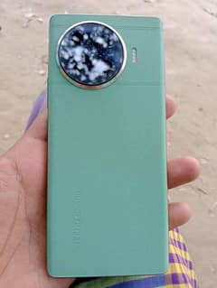 Tecno spark 20 pro plus 16/256 GB