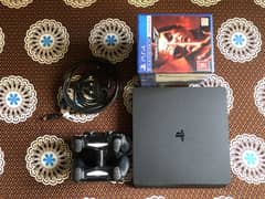 Play station 4 Slim