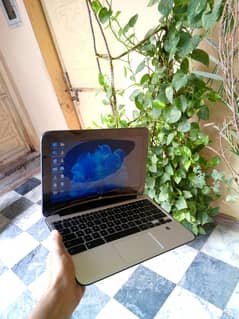 Hp laptop with 7hour Battery timing urgent sale