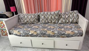 Excelleent Condition IKEA Sofa Bed, Furniture for Urgent Sale!
