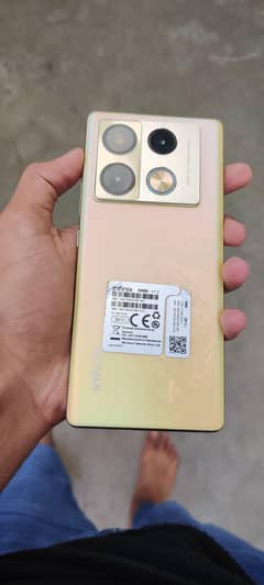 note 40 pro