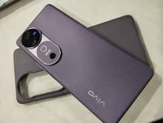 Vivo V40 with 4 months warranty