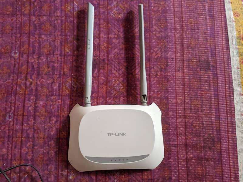 Tp link wifi router in new condition 1