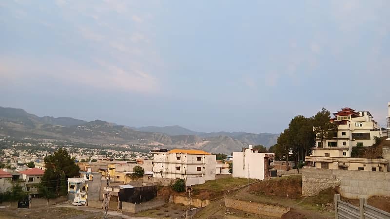 8 Marla South Open Plot Prime Location 14