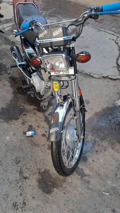HONDA CG125 NEW BIKE URGENT SALE