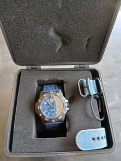 Luminox