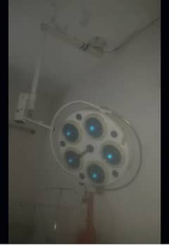 Operation Theatre light for sale