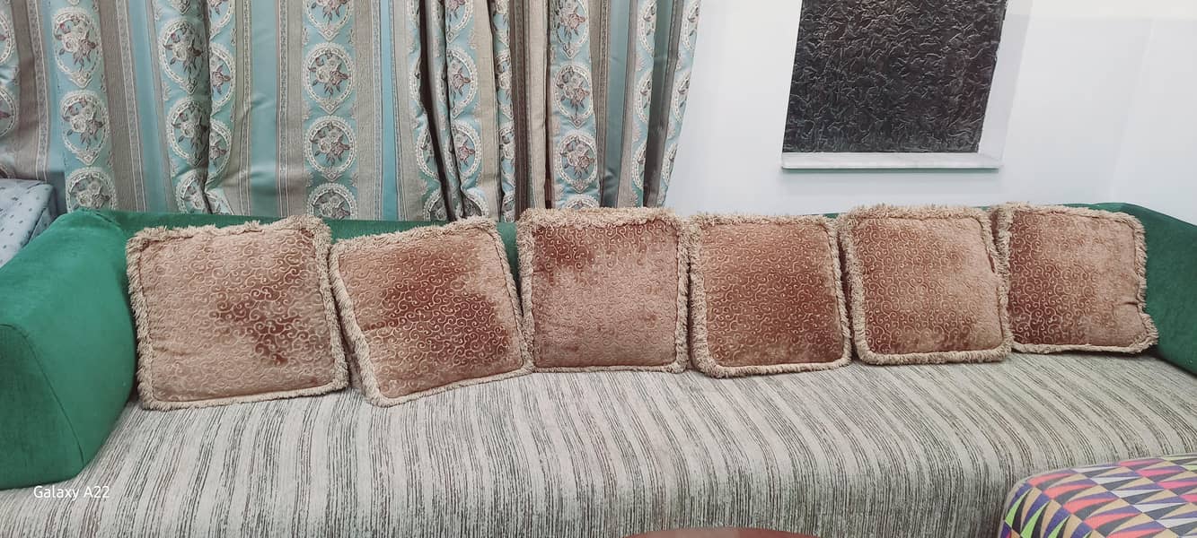 L shaped sofa with table 2