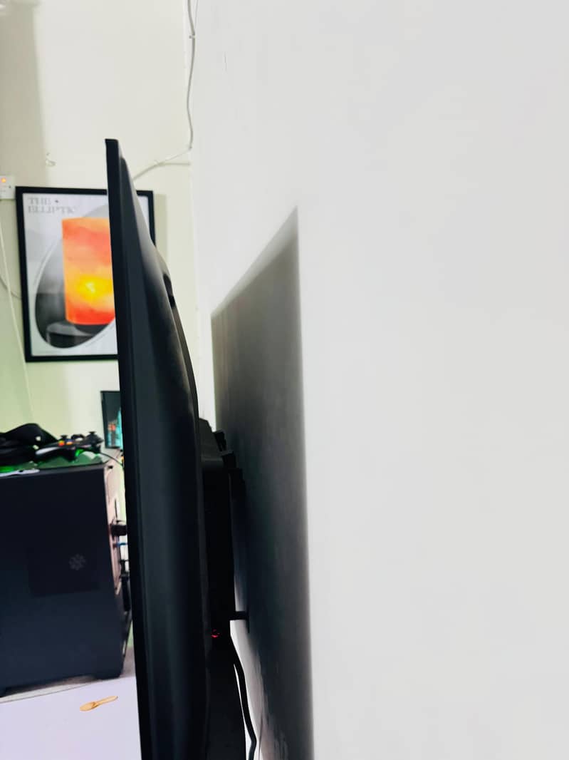 TCL 43" QLED 4K Smart LED (Model 43C645) 10/10 condition 4