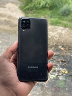 Samsung a12 4ram 64gb