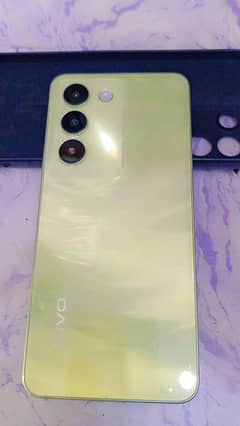 vivo mobile y 100