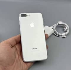 I phone 7 plus 10/10 condition contact WhatsApp:03250207660